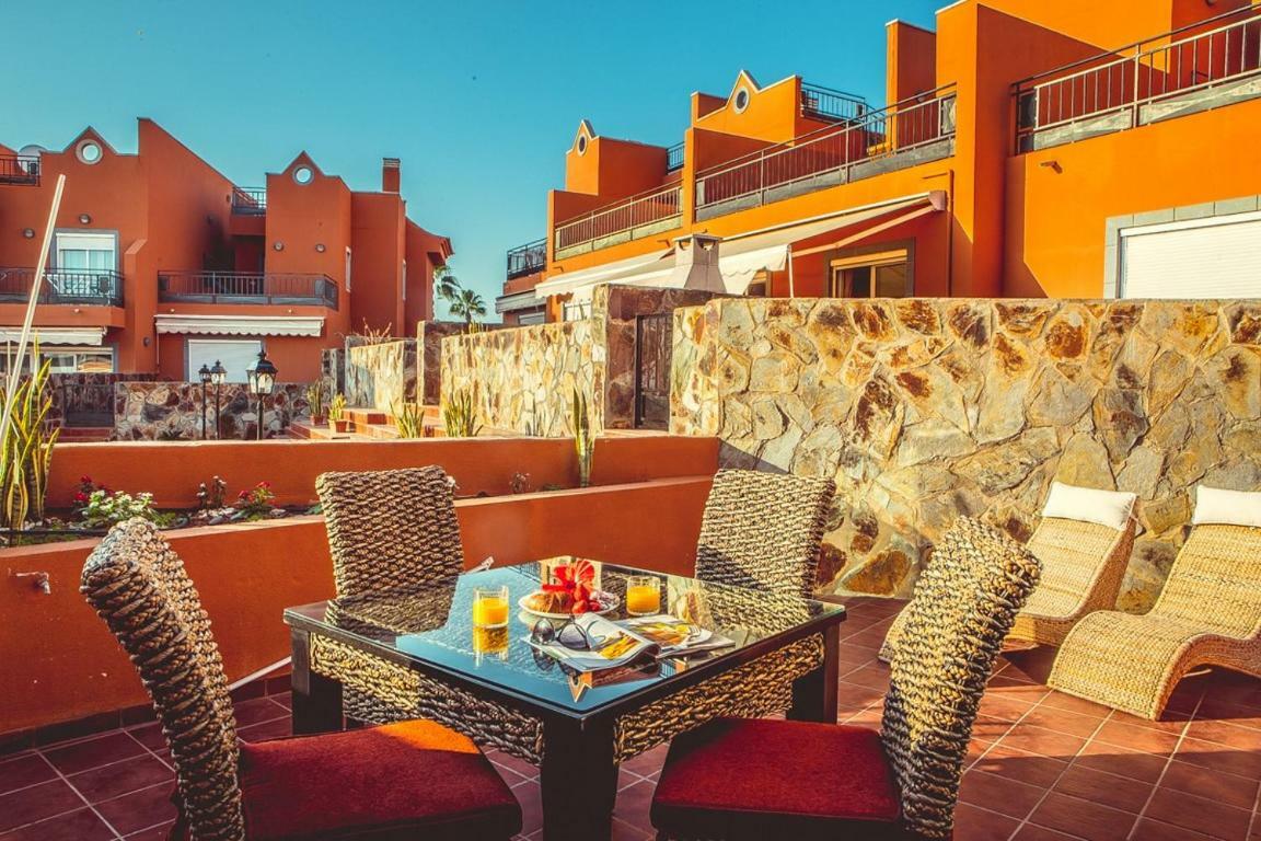 Cosy Townhouse In Costa Adeje Lägenhet Costa Adeje  Exteriör bild